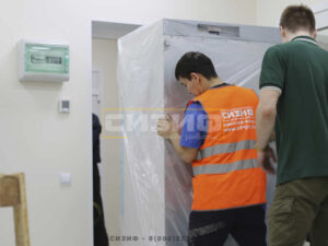 СИЗИФ - Фото Подъем медицинских холодильников весом 300 кг, номер 16050