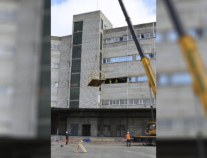 СИЗИФ - Фото Подъём конвейерной линии через окно на высоту 25 метров, номер 23336